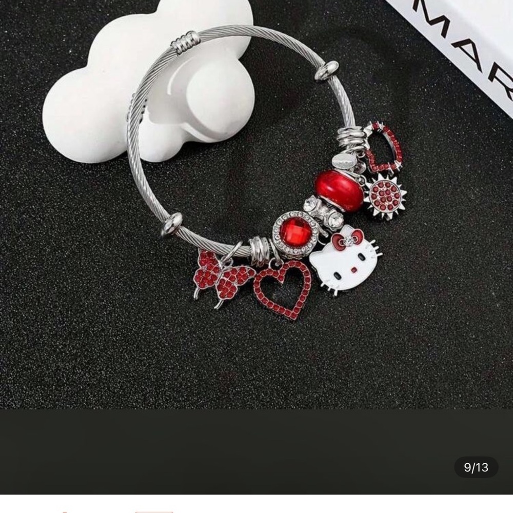 Hello Kitty Charm Bracelets - Picture 3 of 4